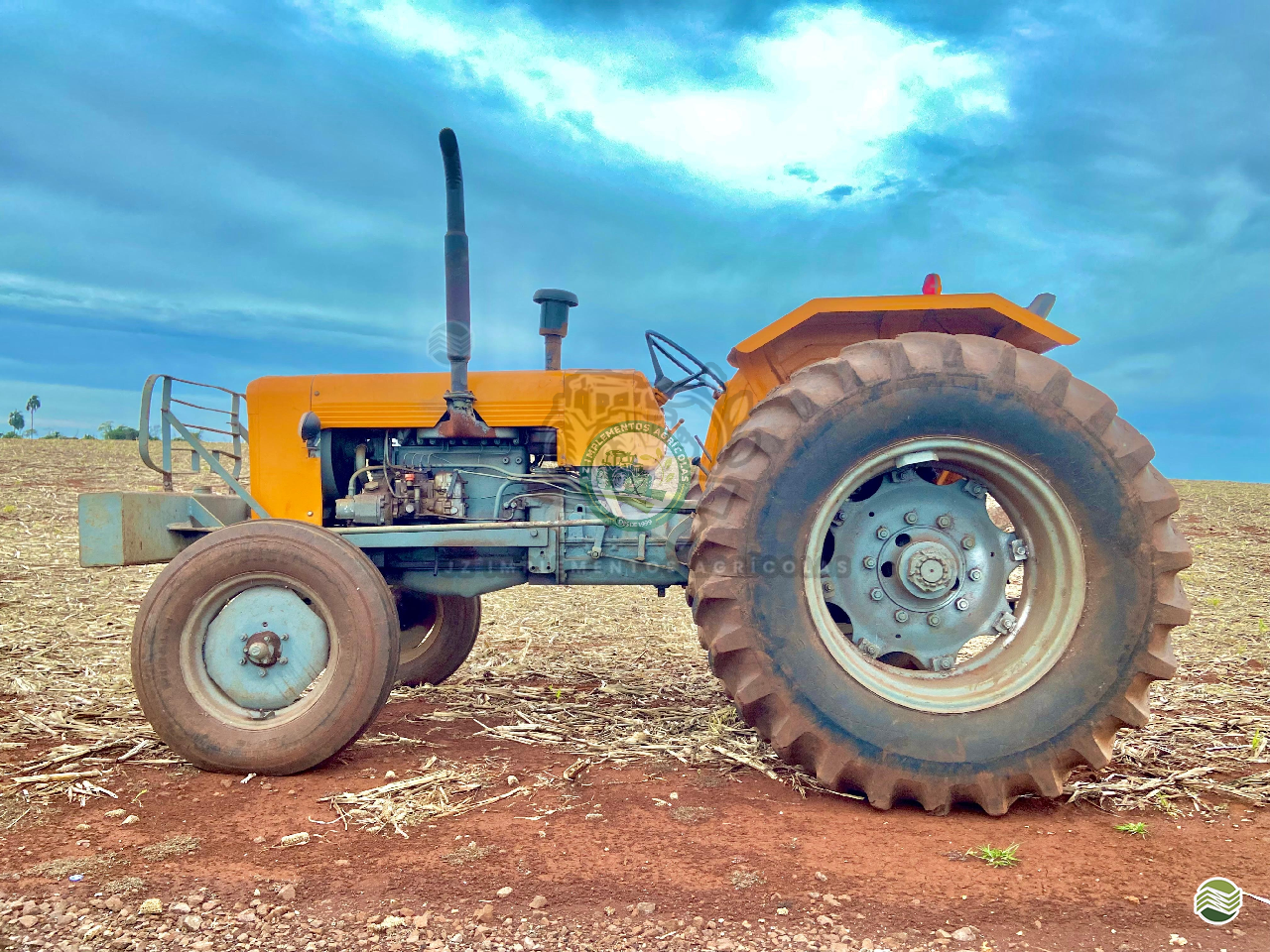 TRATOR VALMET VALMET 85 Tração 4x2 JZ Implementos Agrícolas TOLEDO PARANÁ PR